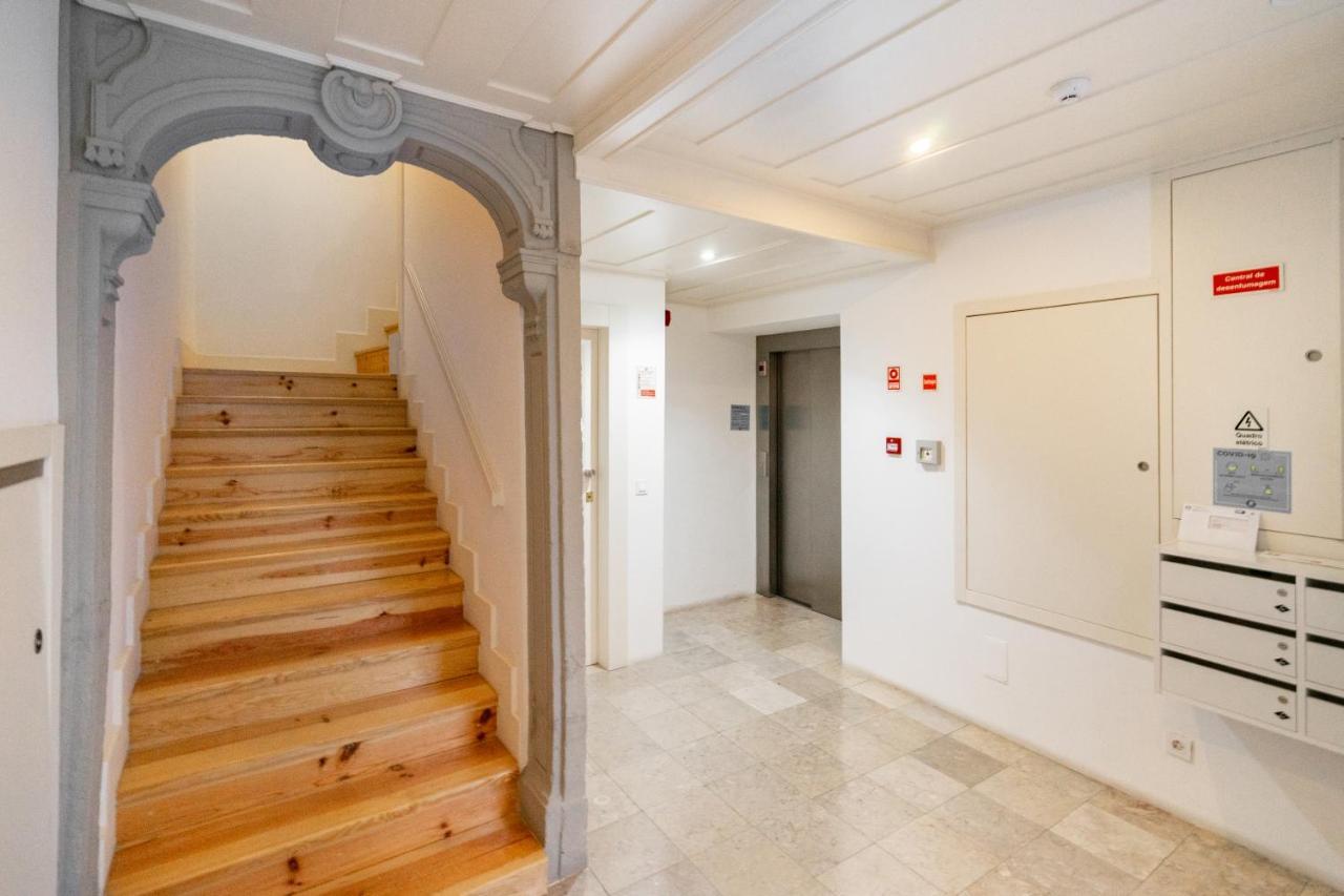 Whome Intendente Modern 1-Bed W/ Lift & Ac In Top Notch Location Lisbon Luaran gambar
